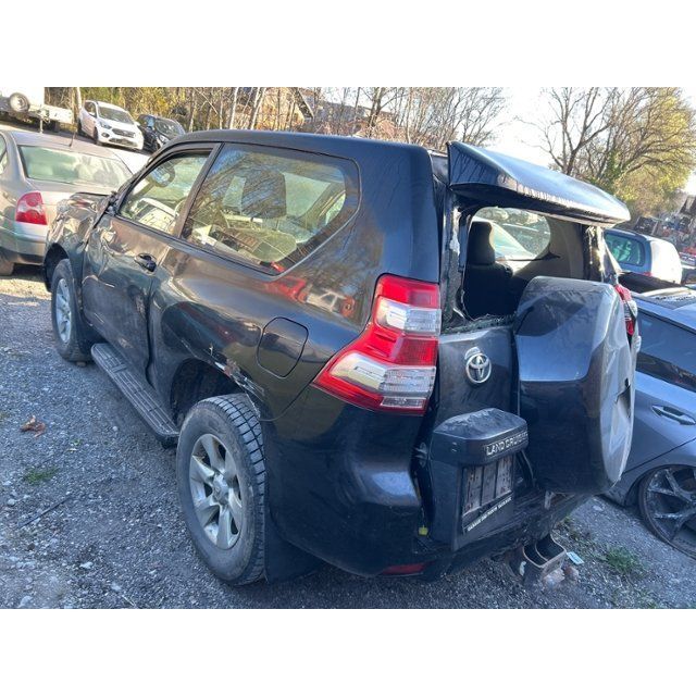 Toyota 3.0 D4D Linea Terra Land Cruiser [SC]