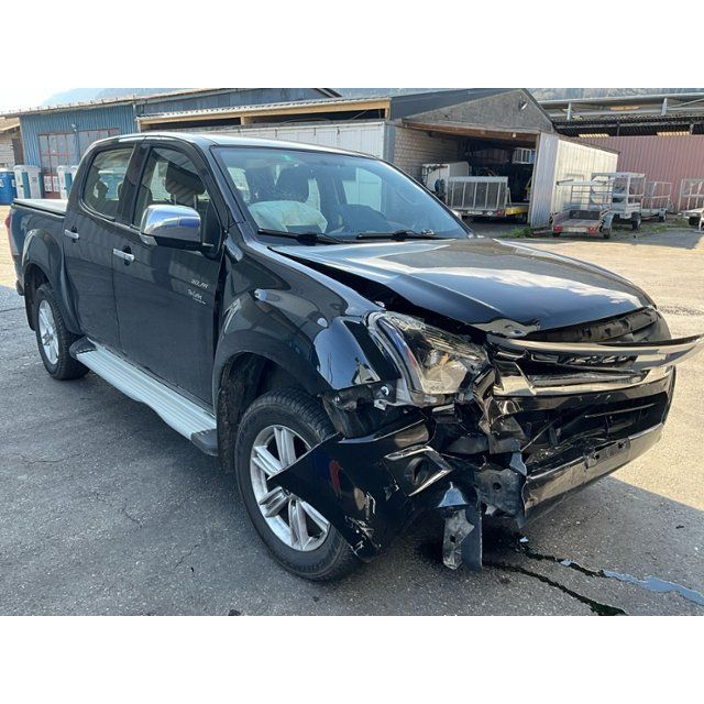 Isuzu 1.9 DDi Solar 4x4 DMax Crew Pickup [SC]