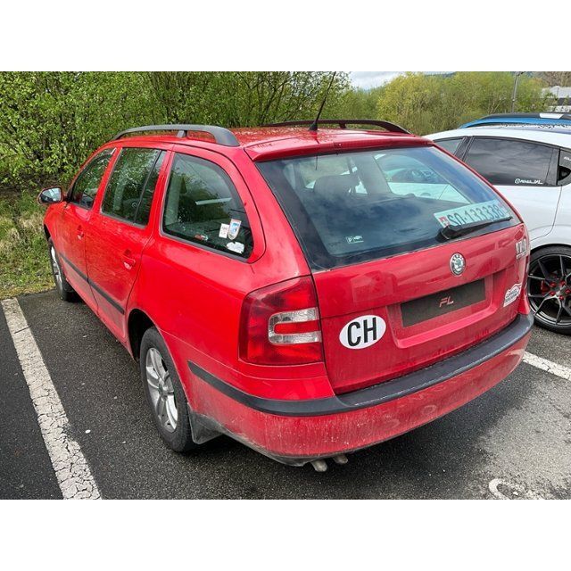 Skoda 1.9 TDI 105 Swiss  Adv. 4x4 Octavia Combi [SC]