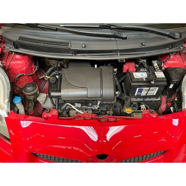 Toyota Linea Terra Yaris 1.0 VVTi [SC]