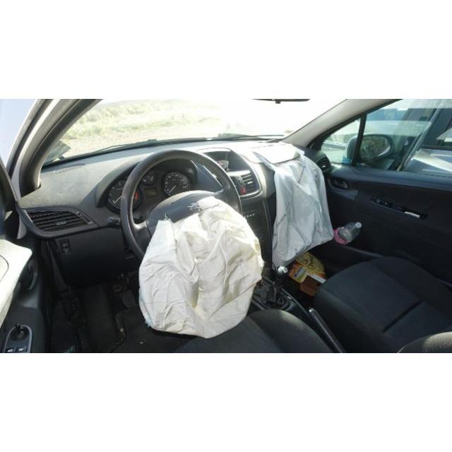 Peugeot 1.6 HDI 92 Trendy Clim 207 [SC]