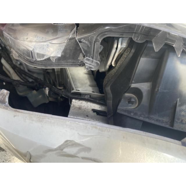 Toyota 2.0 VVTi HSD GR Sport CHR [SC]