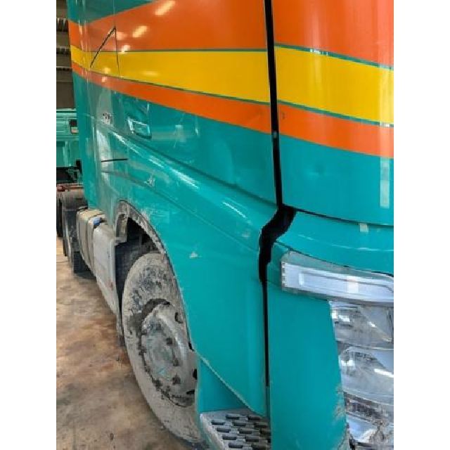 Volvo 4x2 T SZM FH 460 [SC]