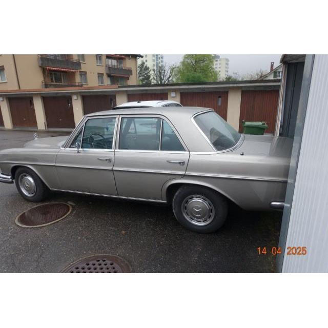 570 MercedesBenz 001 280 SE 075 280 SE [SC]