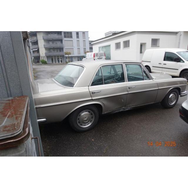 570 MercedesBenz 001 280 SE 075 280 SE [SC]