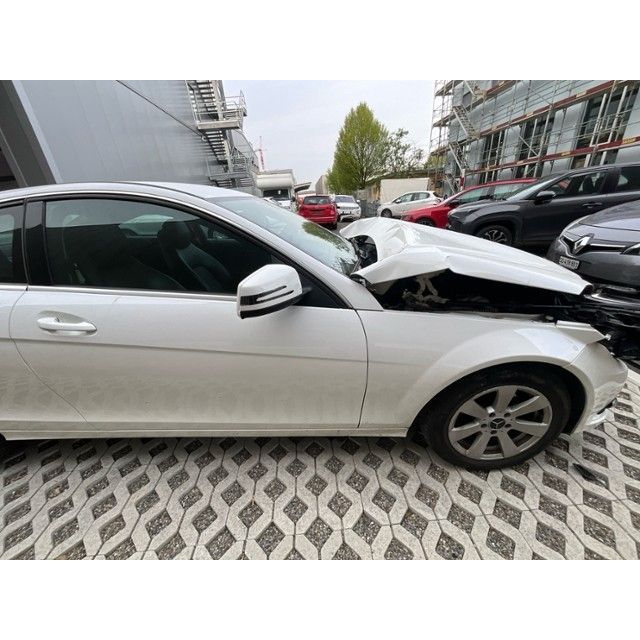 MercedesBenz Coupé  BlueEF C 220 CDI [SC]