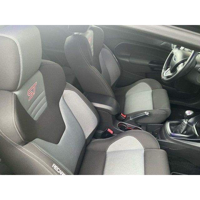Ford 1.6 EcoB ST1 Fiesta [SC]