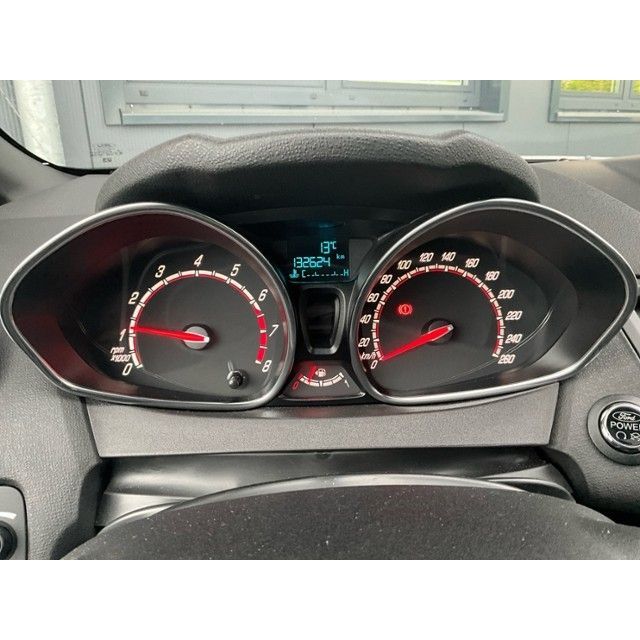 Ford 1.6 EcoB ST1 Fiesta [SC]
