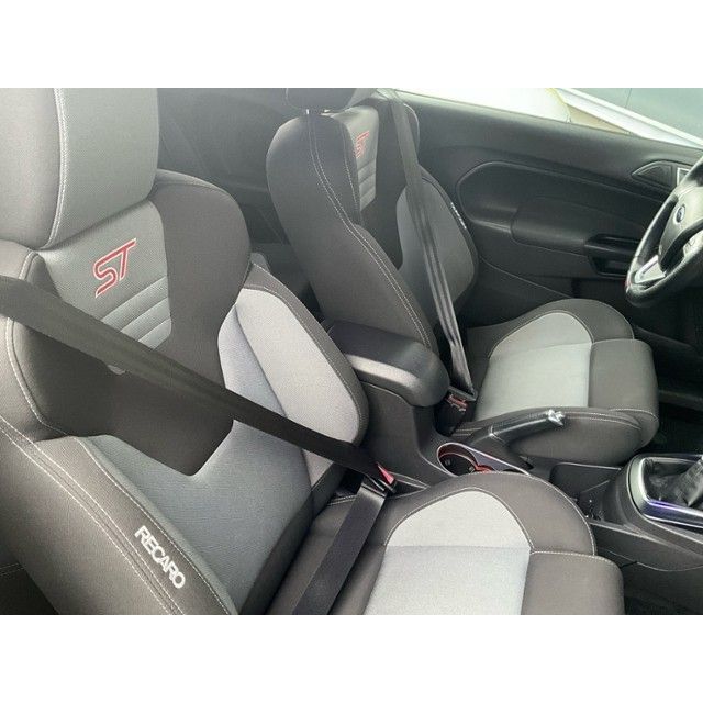 Ford 1.6 EcoB ST1 Fiesta [SC]