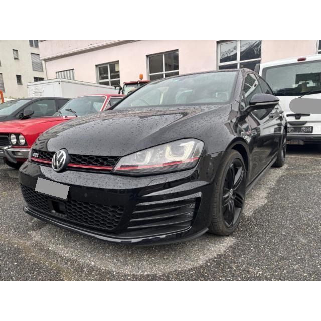 VW 2.0 TSI GTI Performance Golf VII [SC]