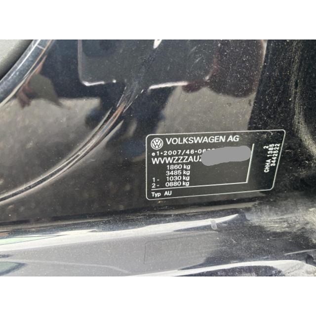 VW 2.0 TSI GTI Performance Golf VII [SC]