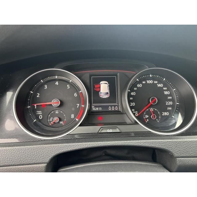 VW 2.0 TSI GTI Performance Golf VII [SC]