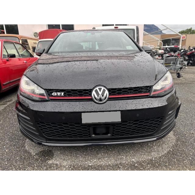 VW 2.0 TSI GTI Performance Golf VII [SC]