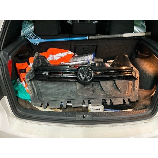 VW 2.0 TSI R DSG 4motion Golf VI [SC]