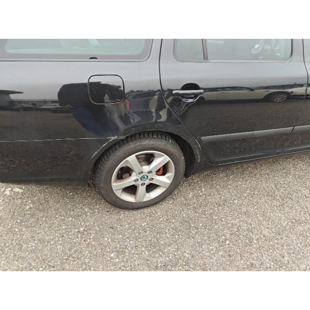 Skoda 2.0 TDI Ambition DSG Octavia Combi [SC]