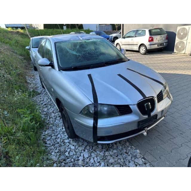 SEAT 1.4 16V Signo Ibiza [SC]