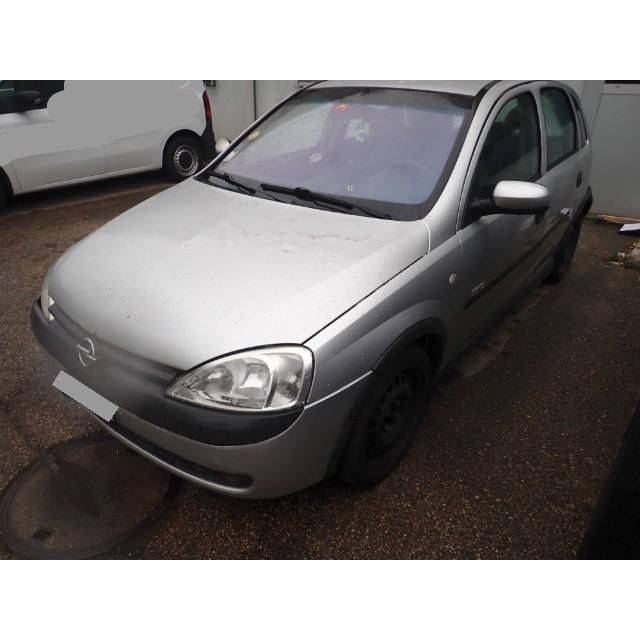 Opel 1.2i 16V Young Corsa [SC]