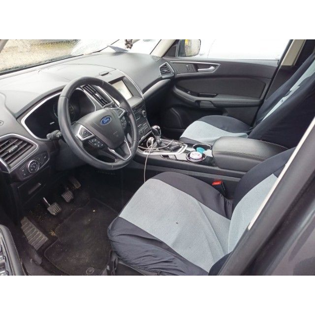 Ford 2.0 TDCi 150 Titanium SMax [SC]