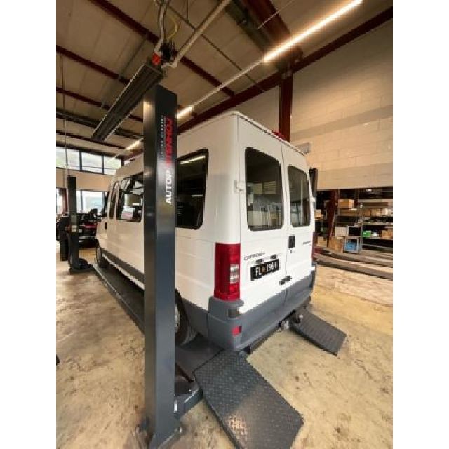 Citroën 2.8 HDi 13P. Jumper Minibus 3700 [SC]