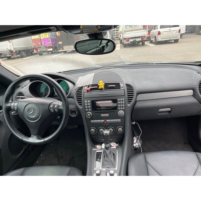 MercedesBenz SLK 200 Kompressor SLKKlasse R171 Cabriolet [SC]