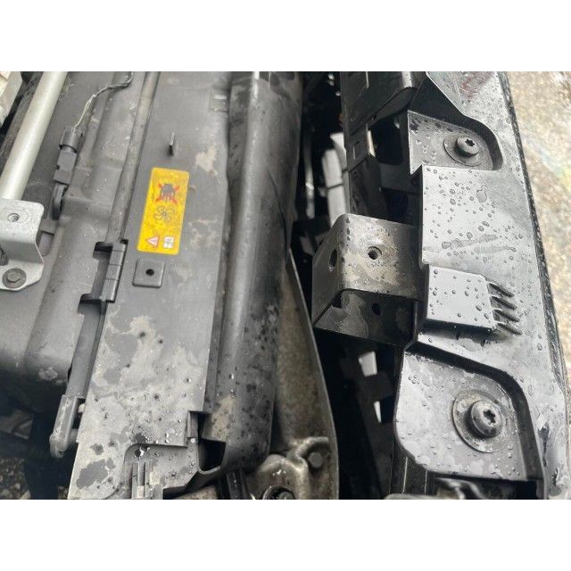 BMW Limousine I3 120AH [SC]