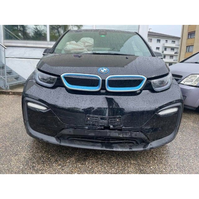 BMW Limousine I3 120AH [SC]