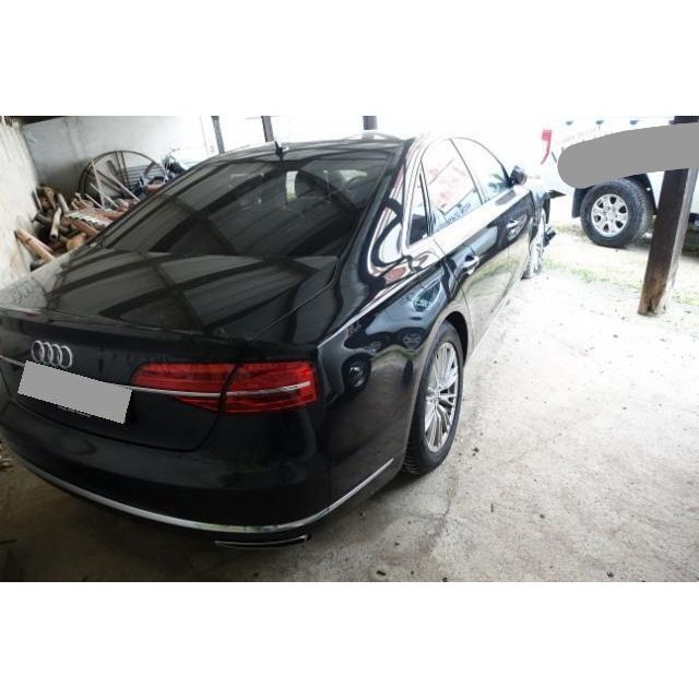 Audi 3.0 V6 TDI quattro TTronic A8 [SC]