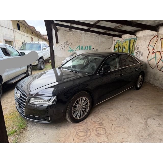 Audi 3.0 V6 TDI quattro TTronic A8 [SC]