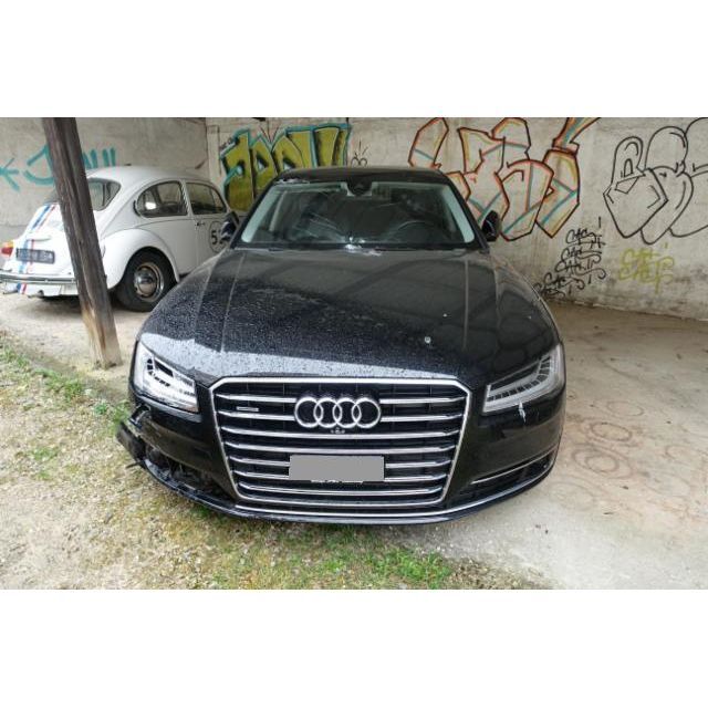 Audi 3.0 V6 TDI quattro TTronic A8 [SC]