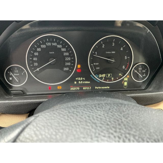 BMW 320d xDrive 320d [SC]