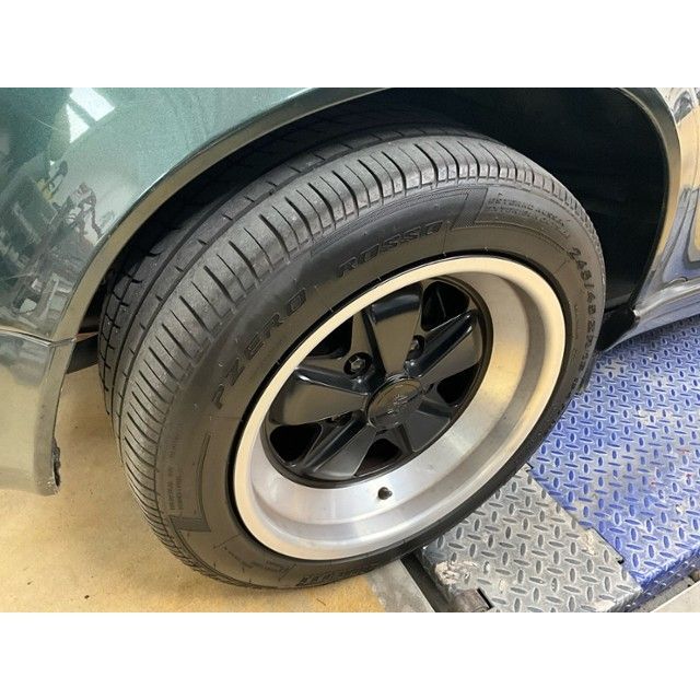Porsche Carrera 911 [SC]