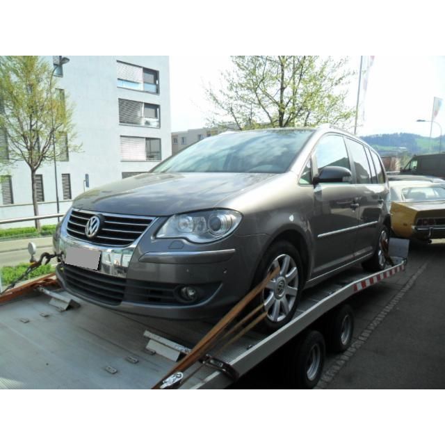 VW 2.0 TDI DPF 140 Highline Touran [SC]