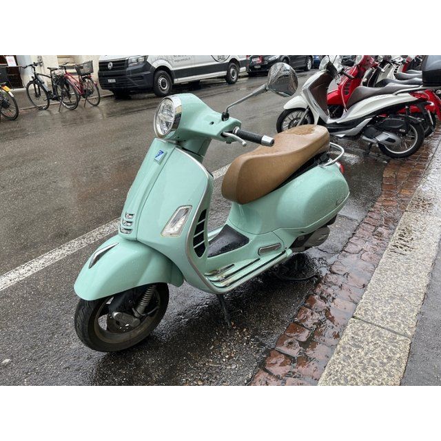 Piaggio ABS Vespa 125 GTS [SC]
