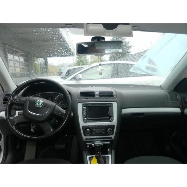 Skoda 1.9 TDI Ambiente DSG Octavia Combi [SC]