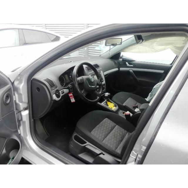 Skoda 1.9 TDI Ambiente DSG Octavia Combi [SC]