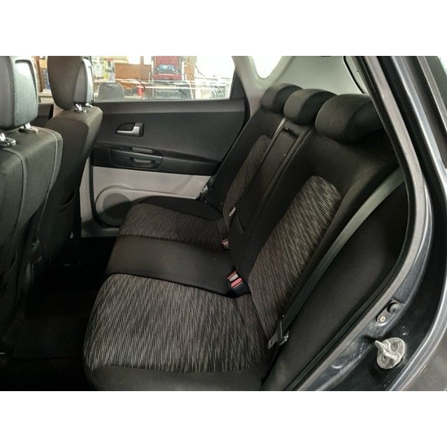 Kia 1.6 CVVT Trend Cee'd [SC]