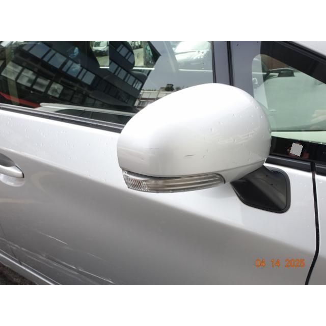 Toyota 1.8 VVTi HSD Luna Prius [SC]