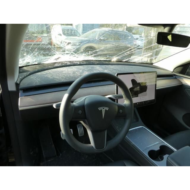Tesla Performance D Model Y [SC]