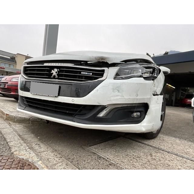 Peugeot 2.0 BlueHDi 180 Allure S/S 508 [SC]