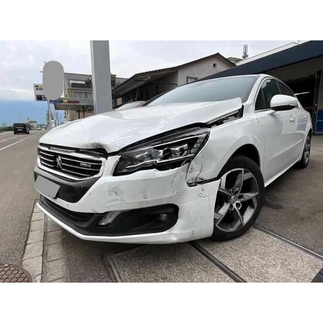 Peugeot 2.0 BlueHDi 180 Allure S/S 508 [SC]