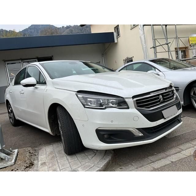 Peugeot 2.0 BlueHDi 180 Allure S/S 508 [SC]