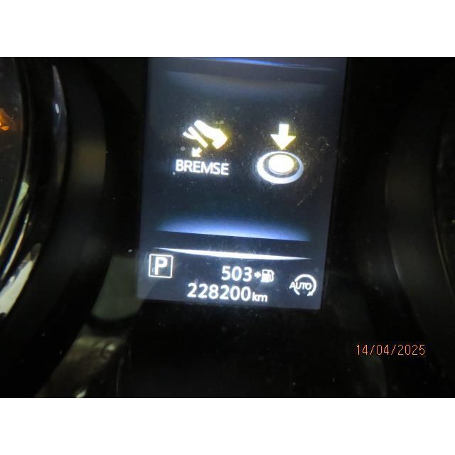 Nissan 1.6 dCi Tekna XTrail [SC]