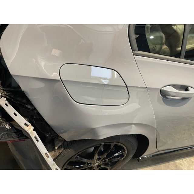 VW 1.5 eTSI RLine DSG Golf VIII [SC]
