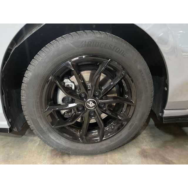 VW 1.5 eTSI RLine DSG Golf VIII [SC]