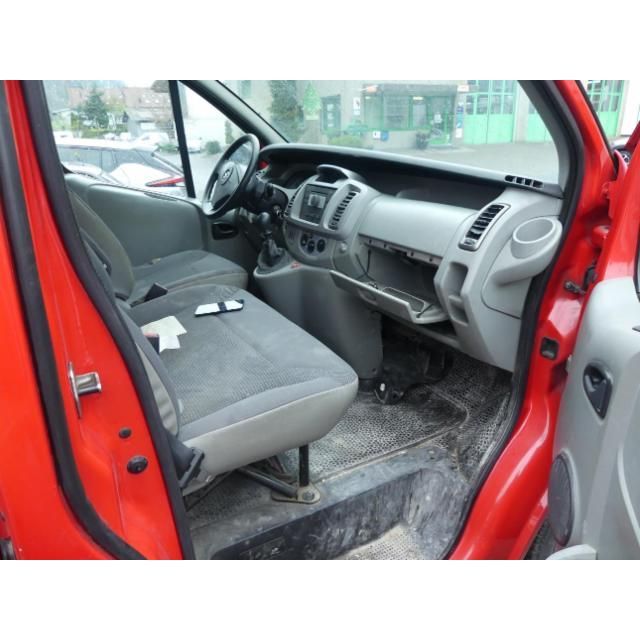 Opel 2.5 CDTI 146 Vivaro Kombi 2.9 t L2 H1 [SC]