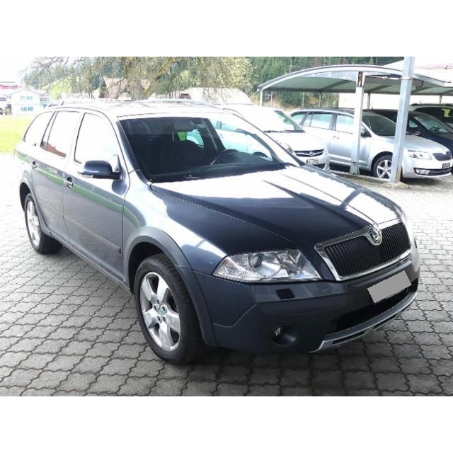 Skoda 2.0 TDI DPF 4x4 Octavia Scout [SC]