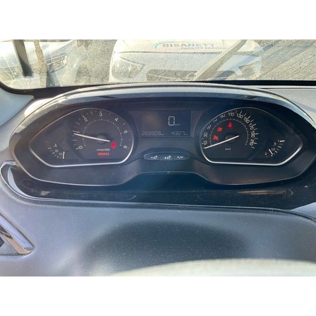 Peugeot 1.6 BlueHDI business 208 [SC]