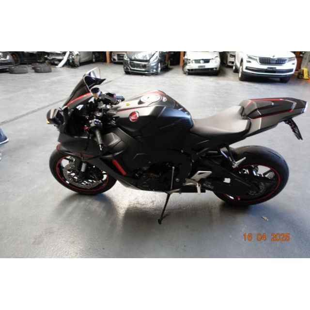 Honda ABS CBR 1000 RA Fireblade [SC]