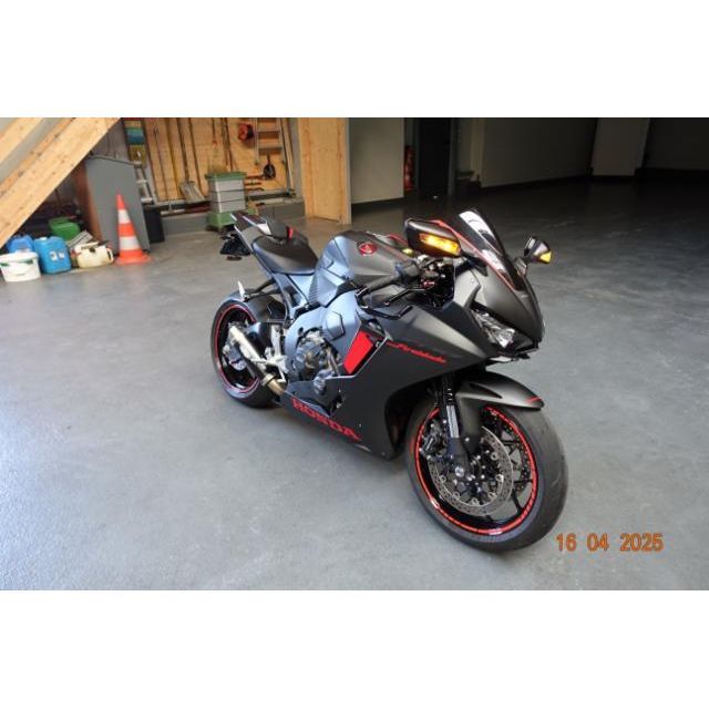 Honda ABS CBR 1000 RA Fireblade [SC]