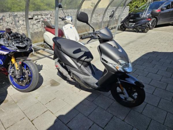 Yamaha Jog CS 50 RR LC Jog CS 50 RR LC [SC]